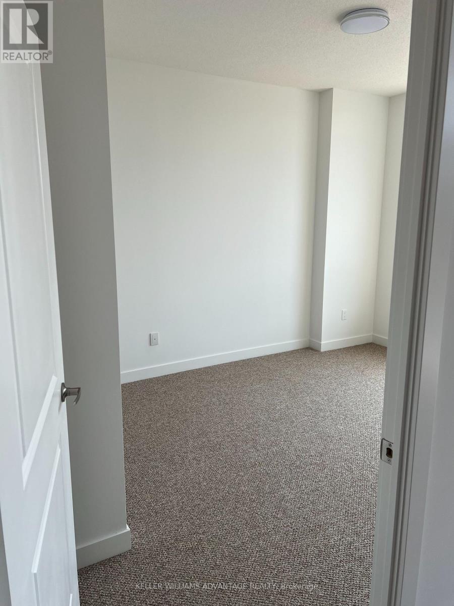 212 - 1010 Dundas Street E, Whitby, ON - Indoor Photo Showing Other Room