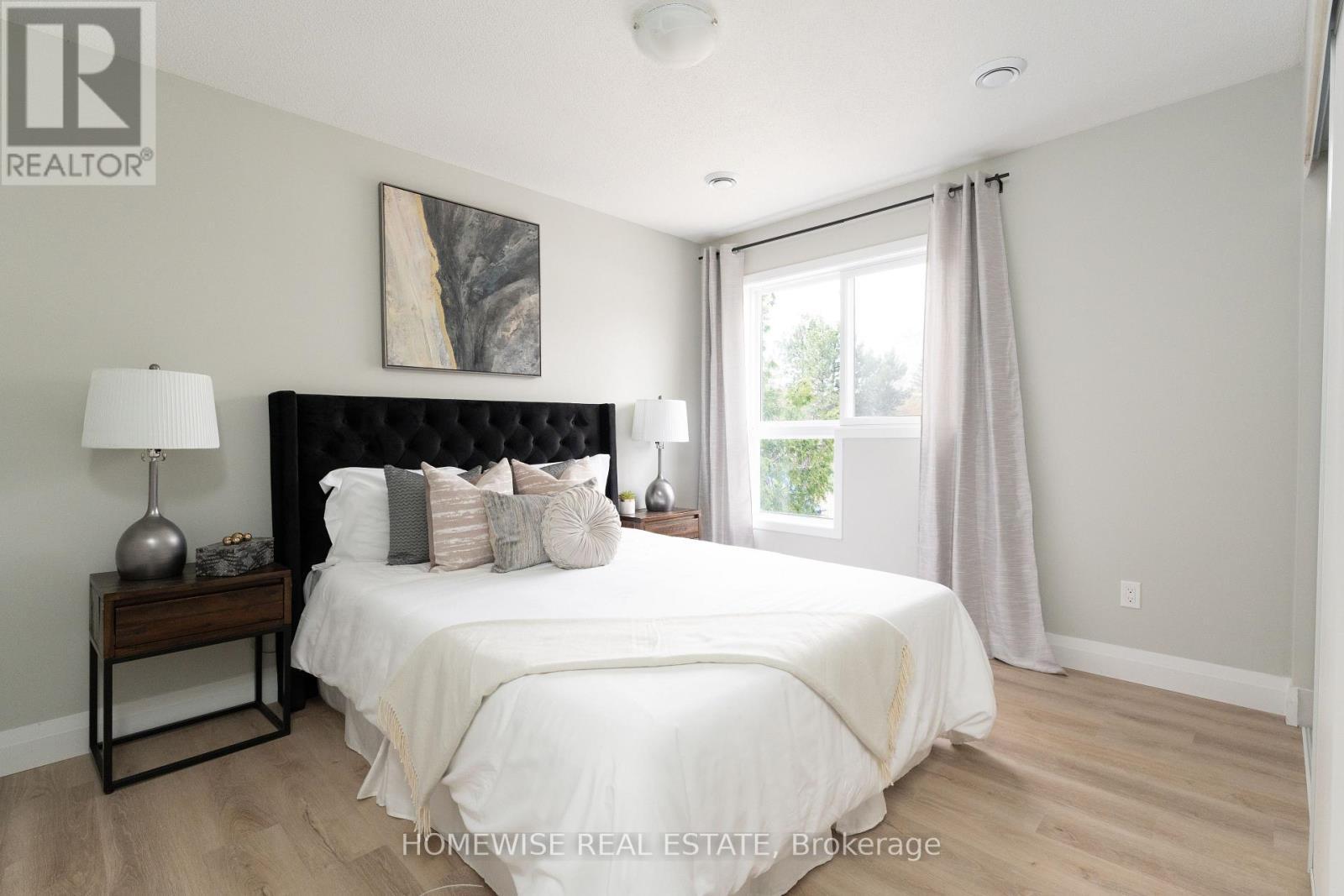 D6 - 240 Ormond Drive, Oshawa, ON - Indoor Photo Showing Bedroom