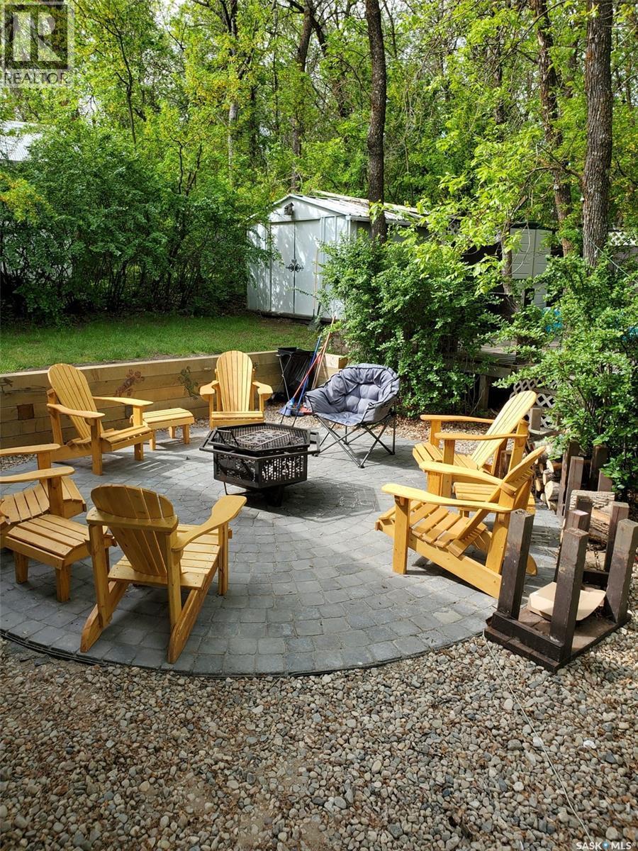 697 8Th Street, White Bear Ir 70, SK - Outdoor