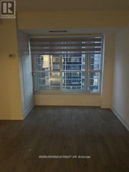 315 - 9 Mabelle Avenue, Toronto, ON - Indoor Photo Showing Other Room