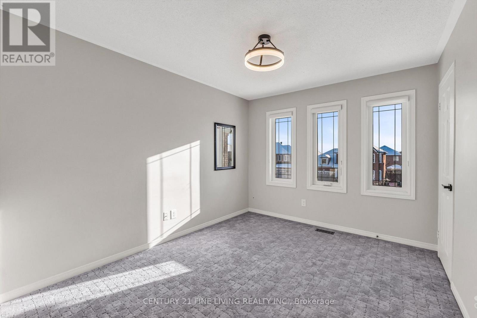 3 Sailwind Road, Brampton, ON - Indoor Photo Showing Other Room