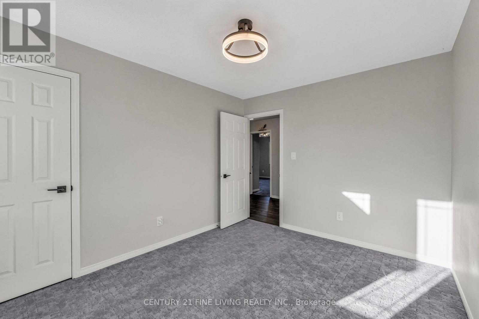 3 Sailwind Road, Brampton, ON - Indoor Photo Showing Other Room