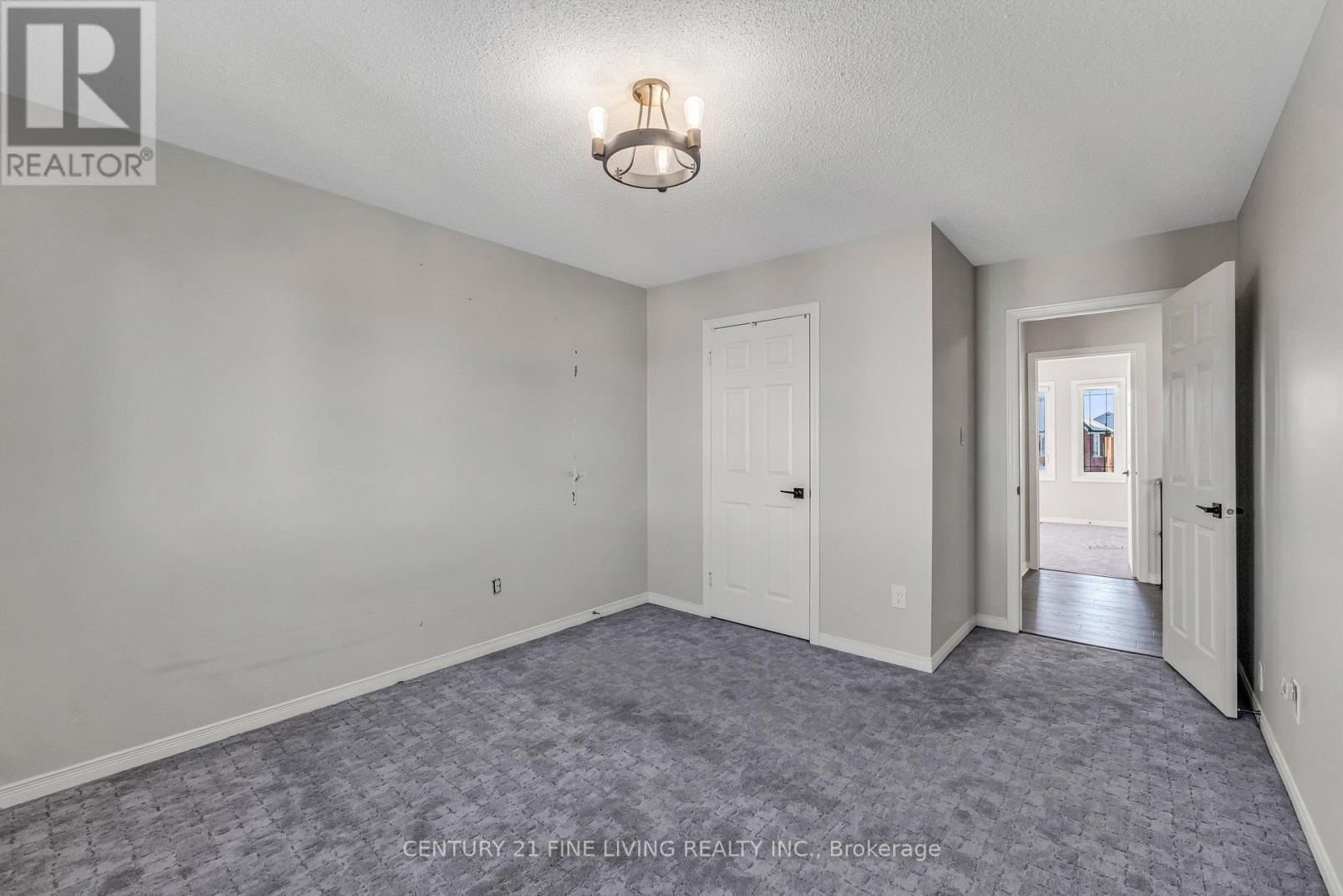 3 Sailwind Road, Brampton, ON - Indoor Photo Showing Other Room