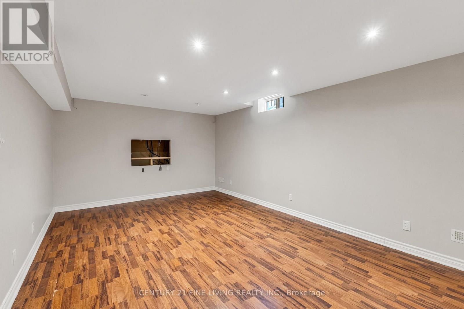 3 Sailwind Road, Brampton, ON - Indoor