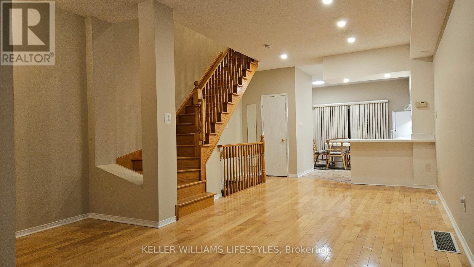 245 - 23 Observatory Lane, Richmond Hill (Harding), ON - Indoor Photo Showing Other Room