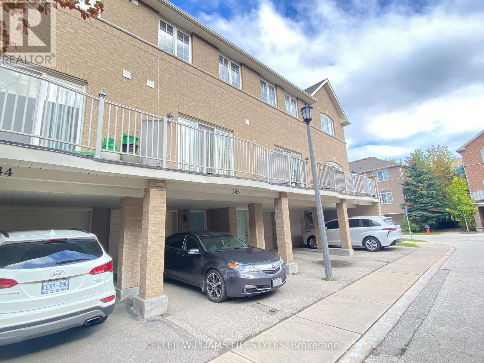 245 - 23 Observatory Lane, Richmond Hill (Harding), ON - Outdoor With Balcony