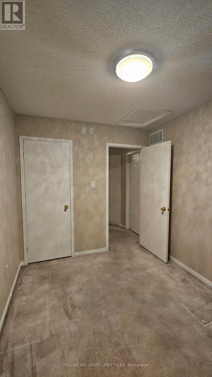 245 - 23 Observatory Lane, Richmond Hill (Harding), ON - Indoor Photo Showing Other Room