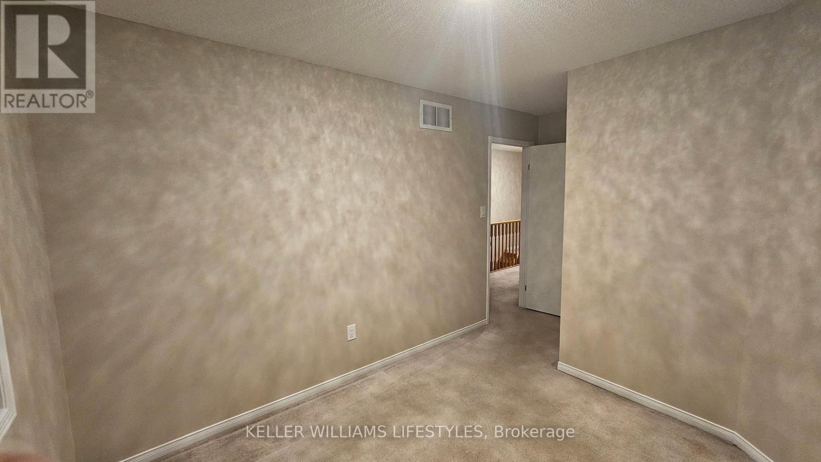 245 - 23 Observatory Lane, Richmond Hill (Harding), ON - Indoor Photo Showing Other Room