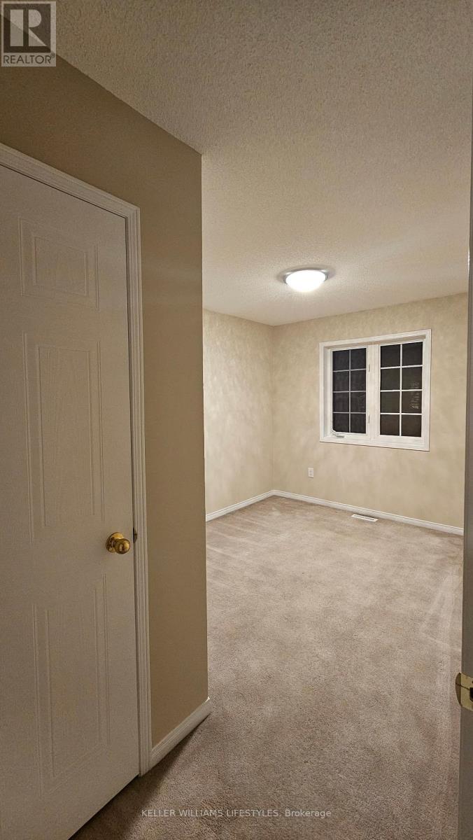 245 - 23 Observatory Lane, Richmond Hill (Harding), ON - Indoor Photo Showing Other Room