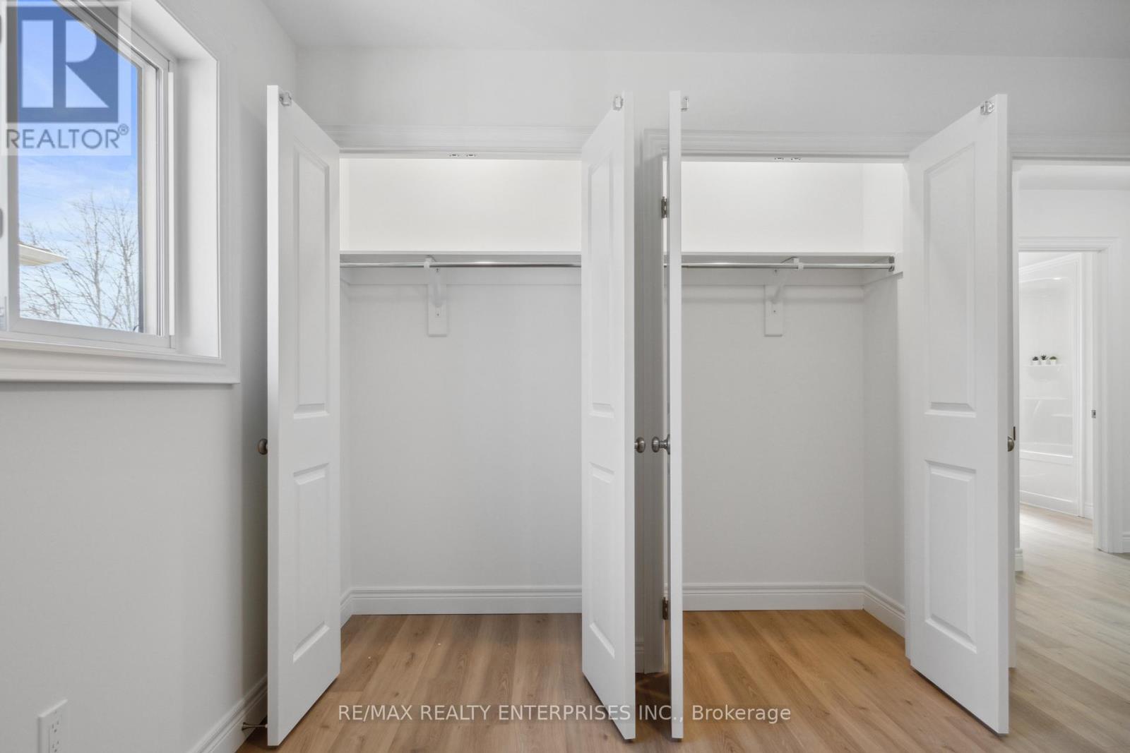 40 Mcmaster Avenue, Welland (Welland Downtown), ON - Indoor Photo Showing Other Room