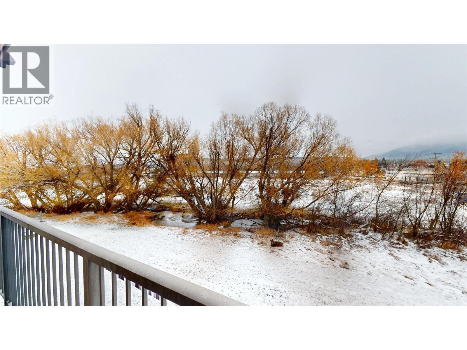 606 18Th Avenue N Unit# 303, Cranbrook, BC - Outdoor With View