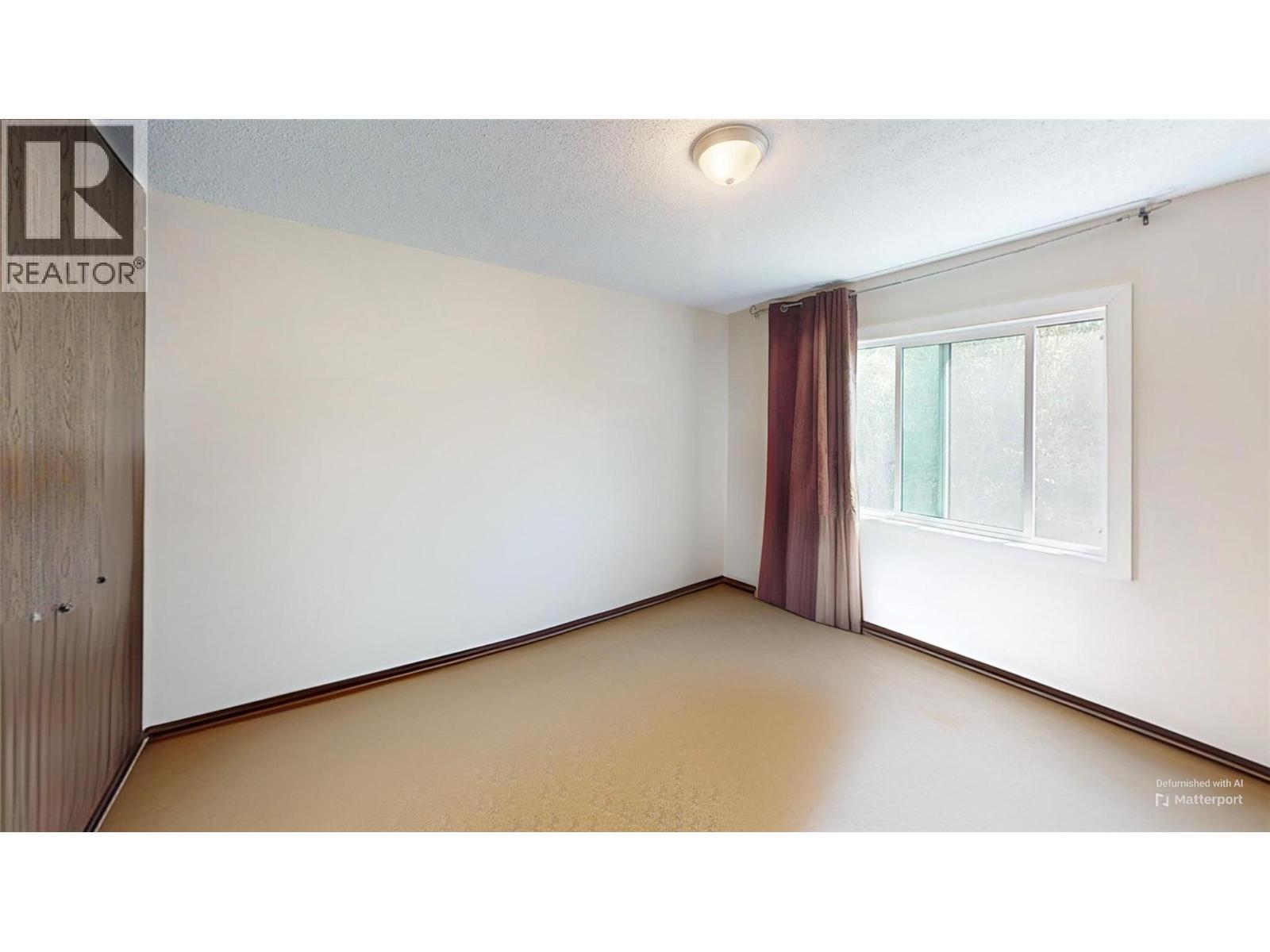 606 18Th Avenue N Unit# 303, Cranbrook, BC - Indoor Photo Showing Other Room