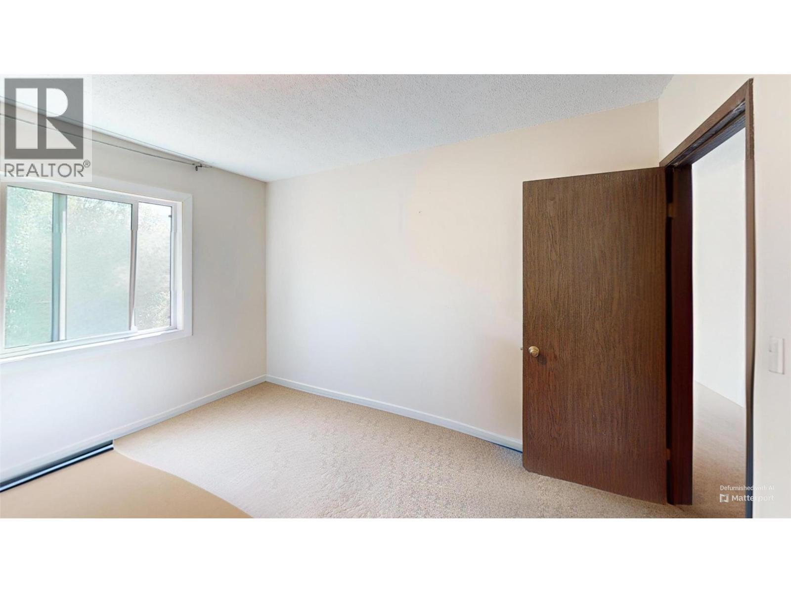 606 18Th Avenue N Unit# 303, Cranbrook, BC - Indoor Photo Showing Other Room