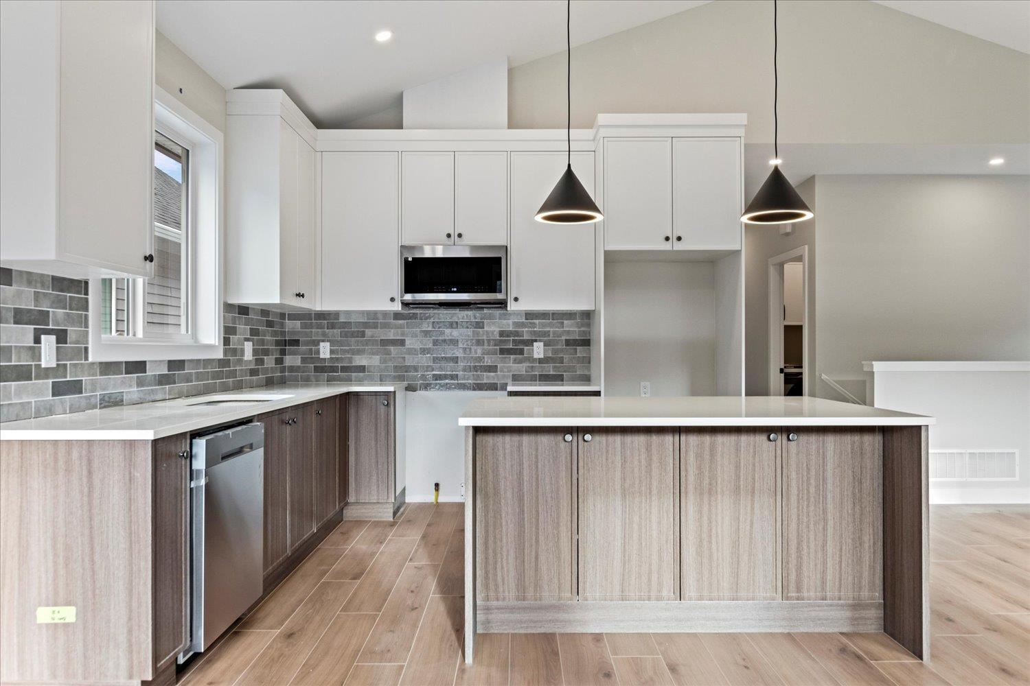 44436 Keith Wilson Road|Sardis South, Chilliwack, BC - Indoor Photo Showing Kitchen With Upgraded Kitchen