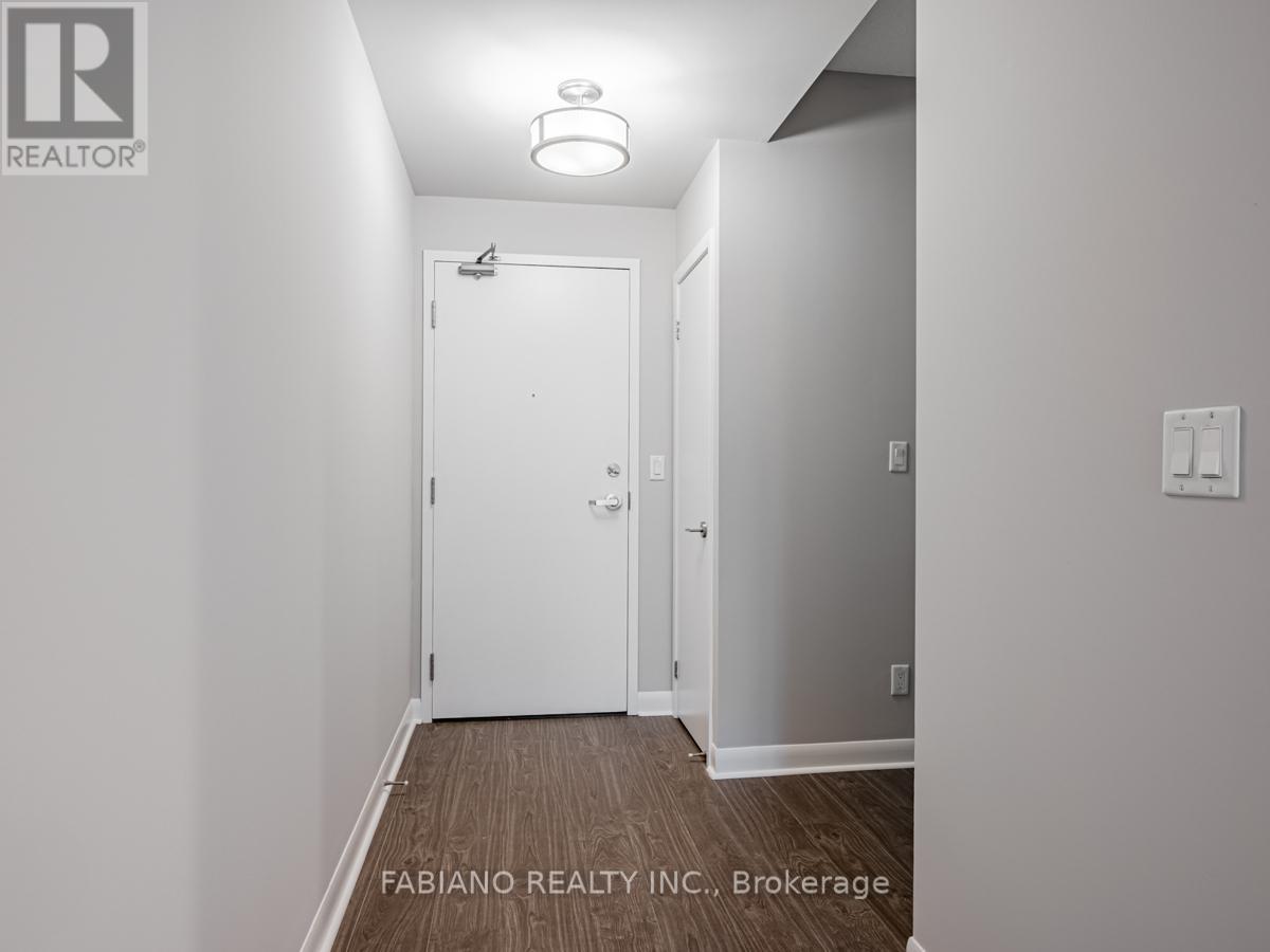 502 - 15 Bruyeres Mews, Toronto, ON - Indoor Photo Showing Other Room