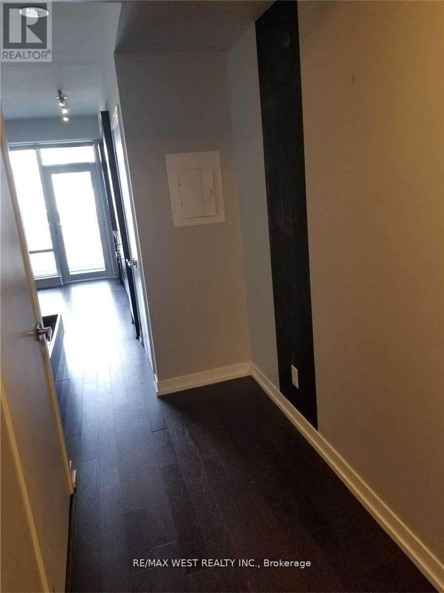 2103 - 21 Widmer Street, Toronto, ON - Indoor Photo Showing Other Room