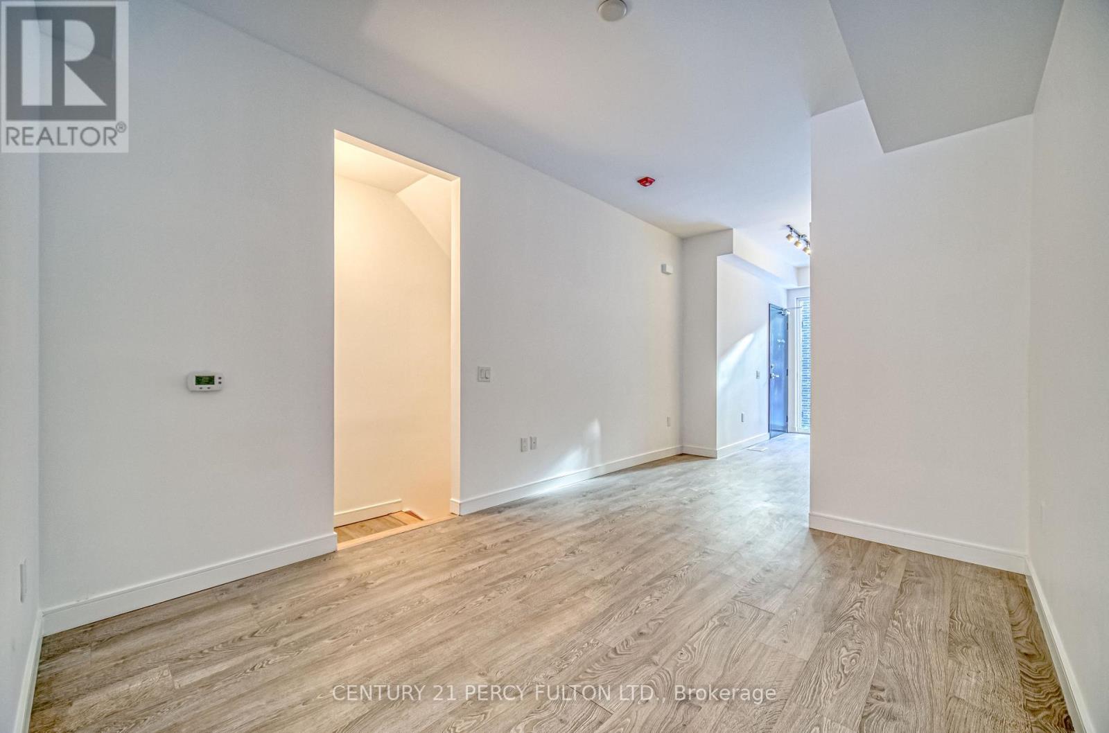 8 - 178 Clonmore Drive, Toronto, ON - Indoor Photo Showing Other Room