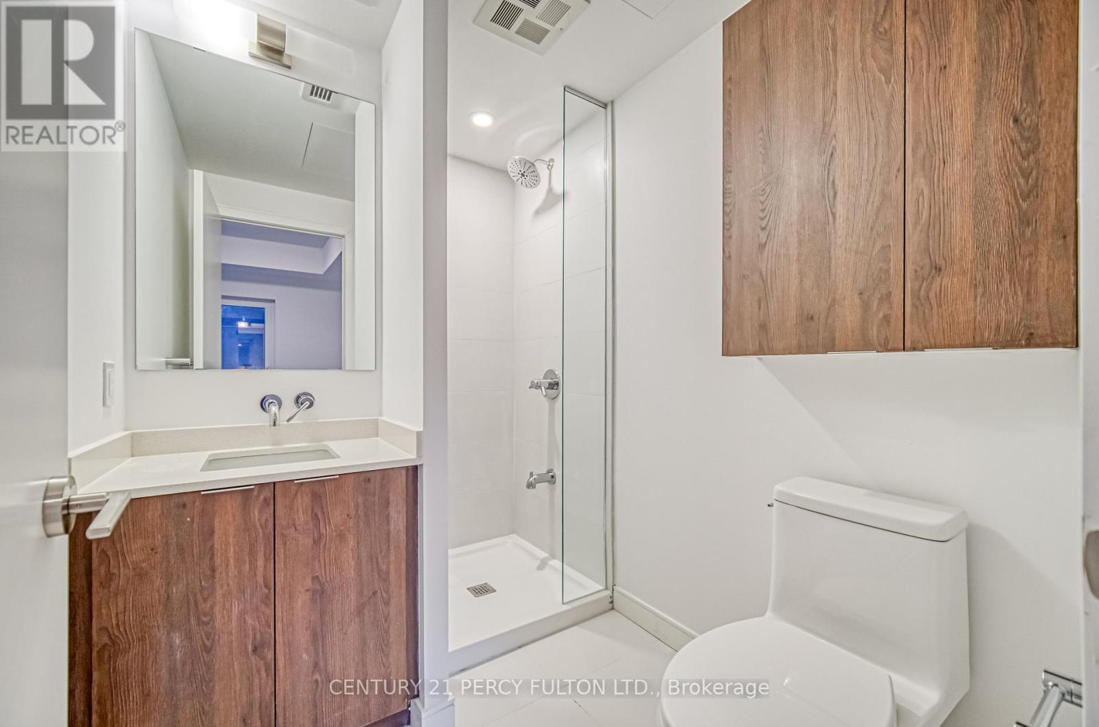 8 - 178 Clonmore Drive, Toronto, ON - Indoor Photo Showing Bathroom