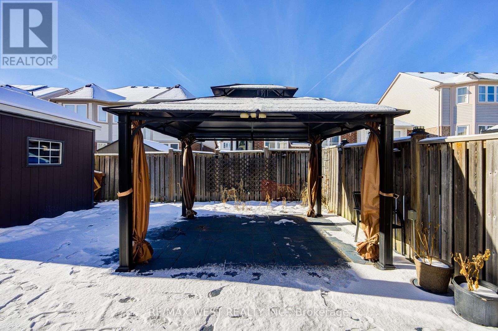 24 Davidson Drive, New Tecumseth, ON - Outdoor