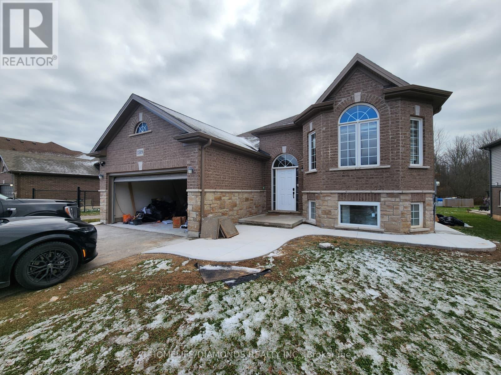 Upper - 3509 Dominion Road, Fort Erie, ON - Outdoor