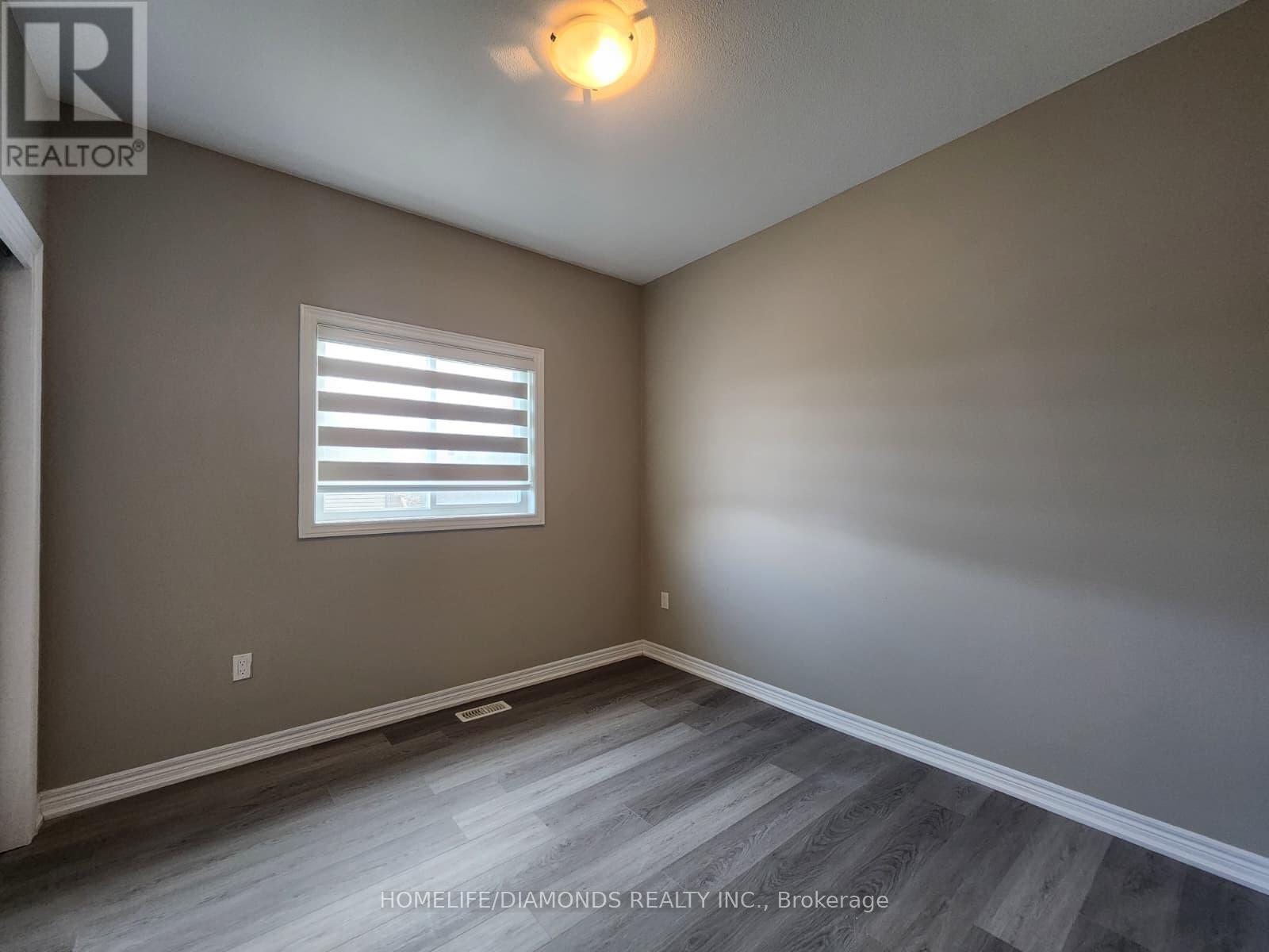 Upper - 3509 Dominion Road, Fort Erie, ON - Indoor Photo Showing Other Room