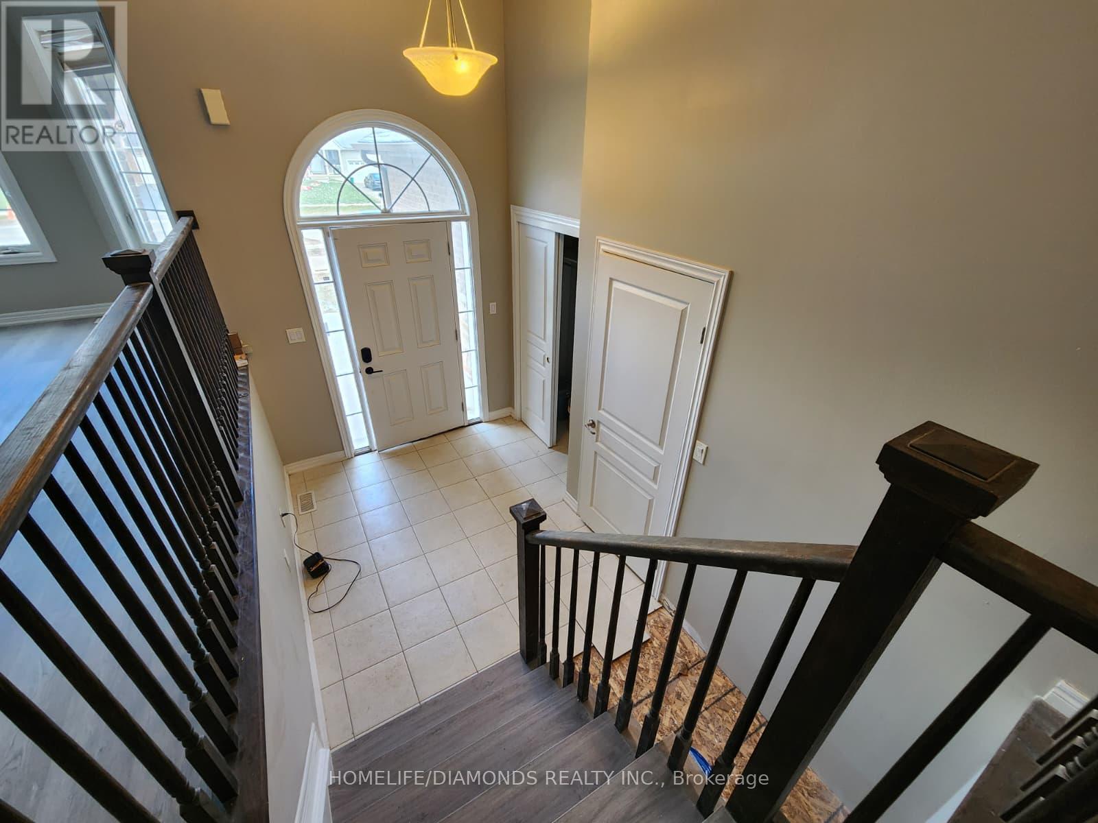 Upper - 3509 Dominion Road, Fort Erie, ON - Indoor Photo Showing Other Room