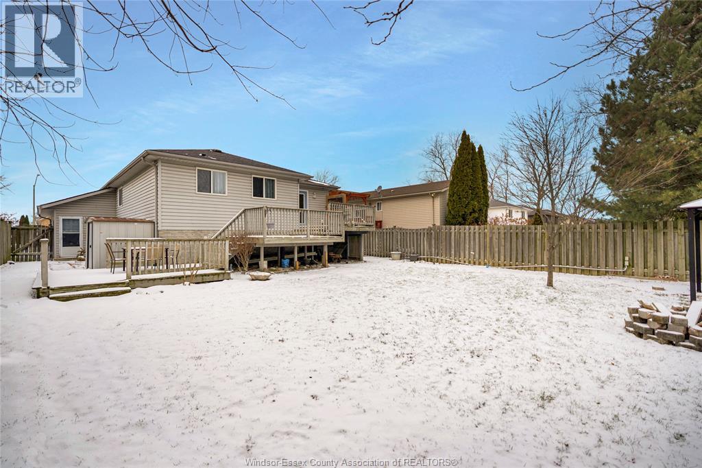 787 Helena Court, Belle River, ON - Outdoor