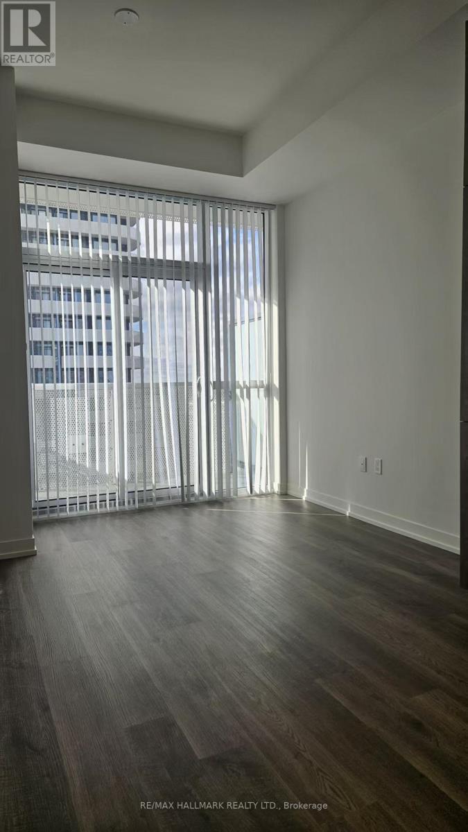 1615 - 8 Interchange Way, Vaughan, ON - Indoor Photo Showing Other Room