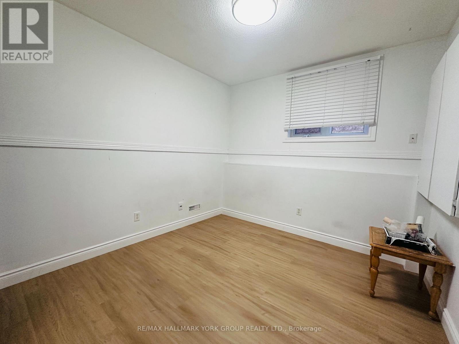 Basement - 135 Cheltenham Road, Barrie, ON - Indoor Photo Showing Other Room