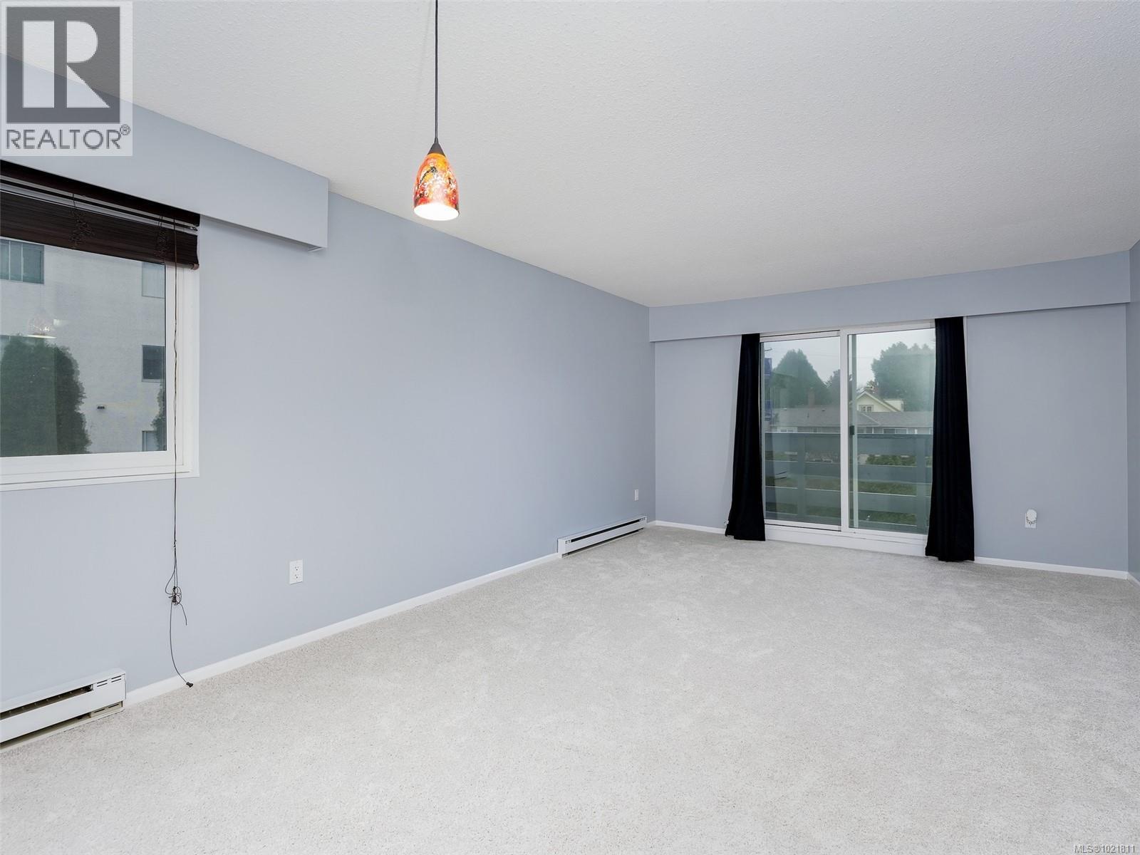 Dining Room - 302 859 Carrie St, Esquimalt, BC - Indoor Photo Showing Other Room