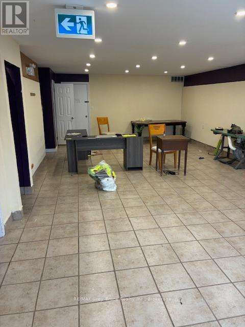 1071 2Nd Avenue E, Owen Sound, ON