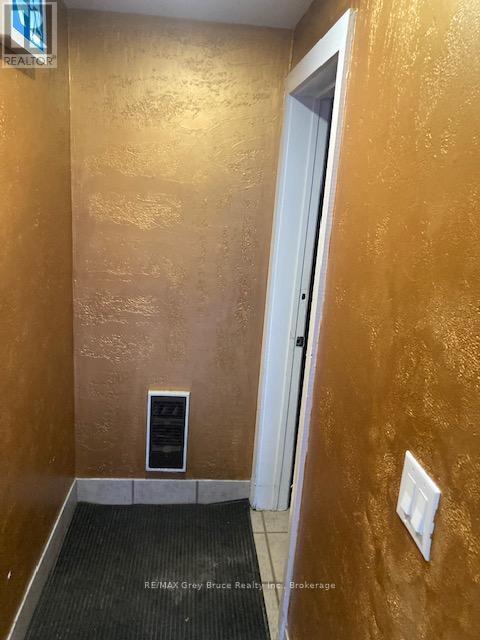 1071 2Nd Avenue E, Owen Sound, ON