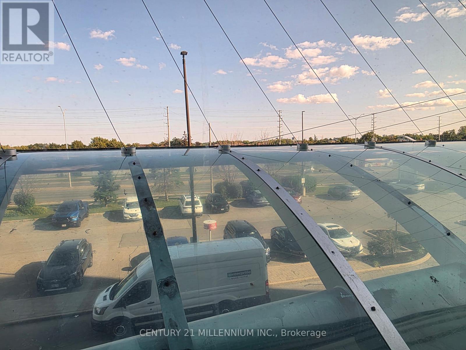 212 - 2250 Bovaird Drive E, Brampton, ON