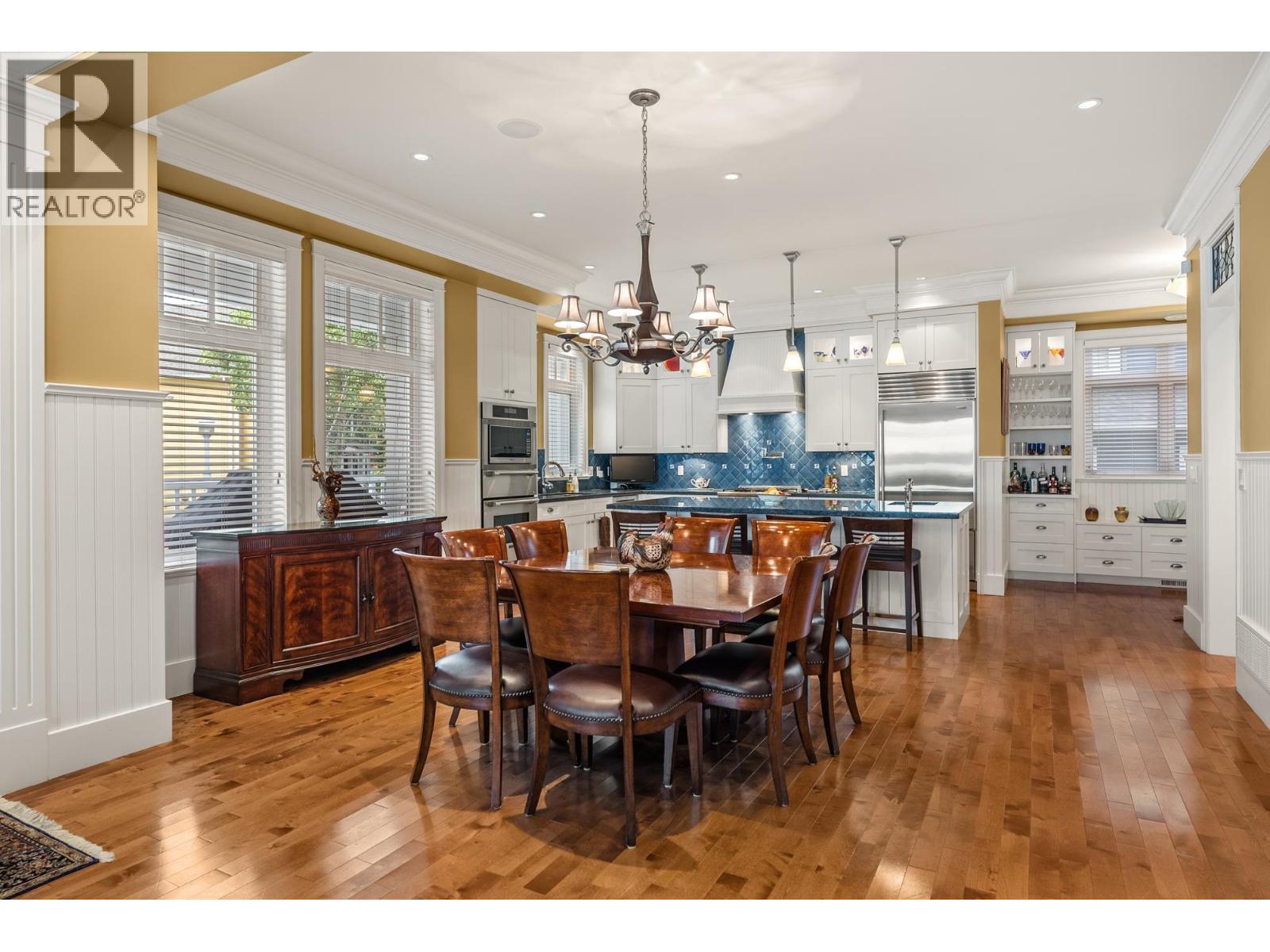 6461 Dyke Road, Richmond, BC - Indoor Photo Showing Dining Room