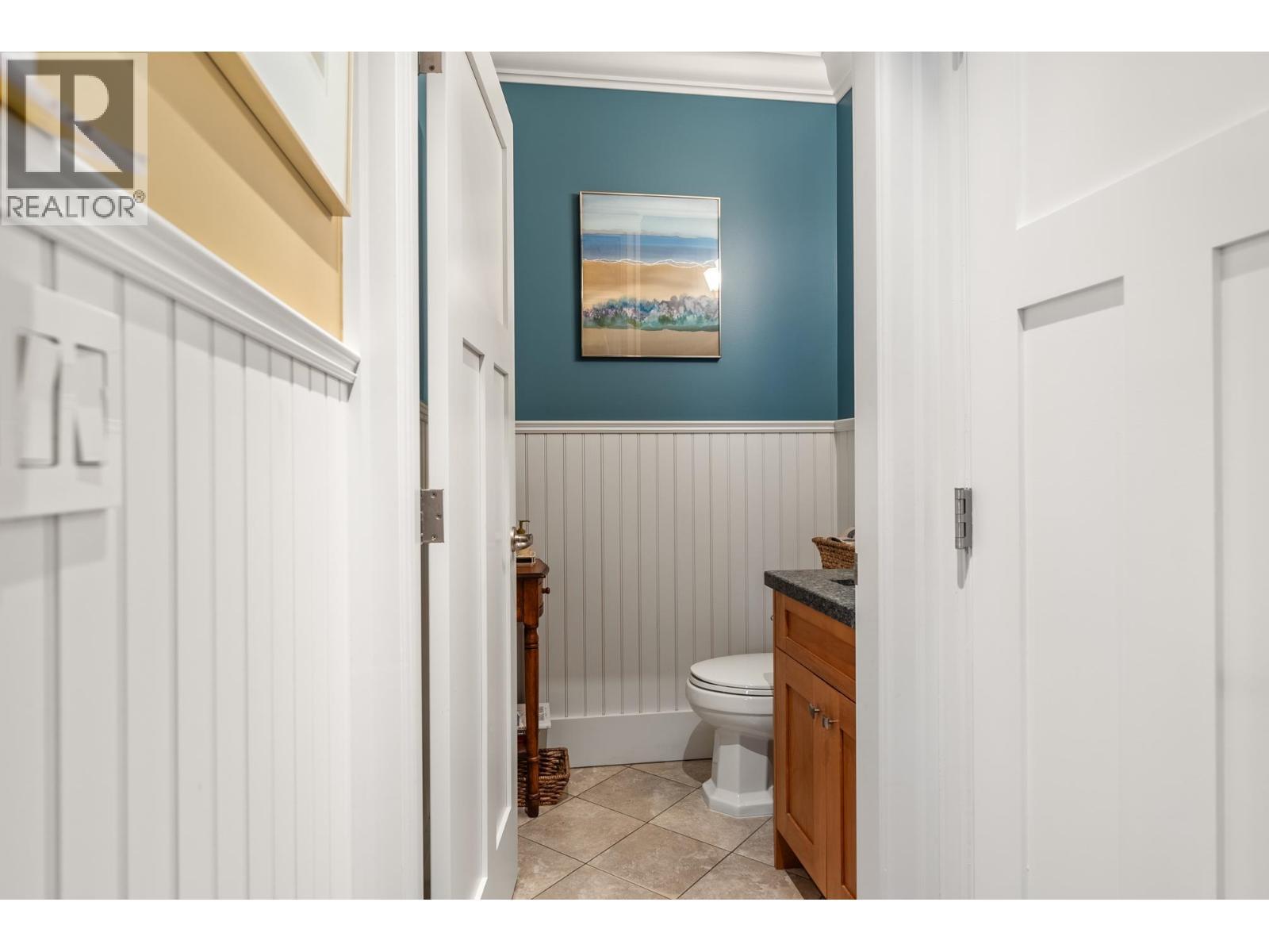6461 Dyke Road, Richmond, BC - Indoor Photo Showing Bathroom