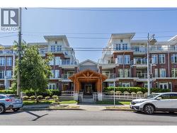 425 4280 MONCTON STREET Richmond, BC V7E 6T4