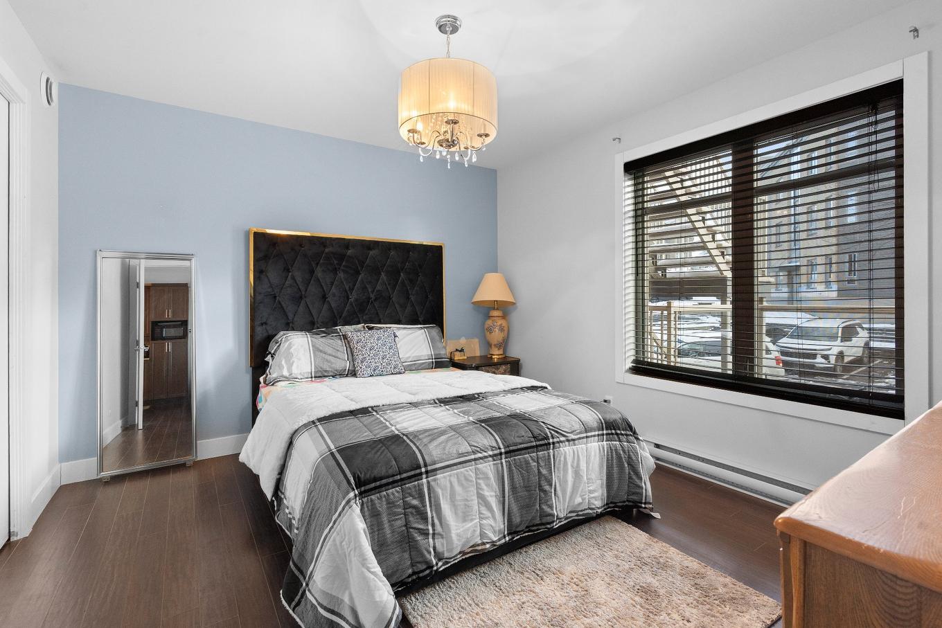 Chambre à coucher principale - 4-28 Rue St-Joseph, Lévis (Desjardins), QC - Indoor Photo Showing Bedroom