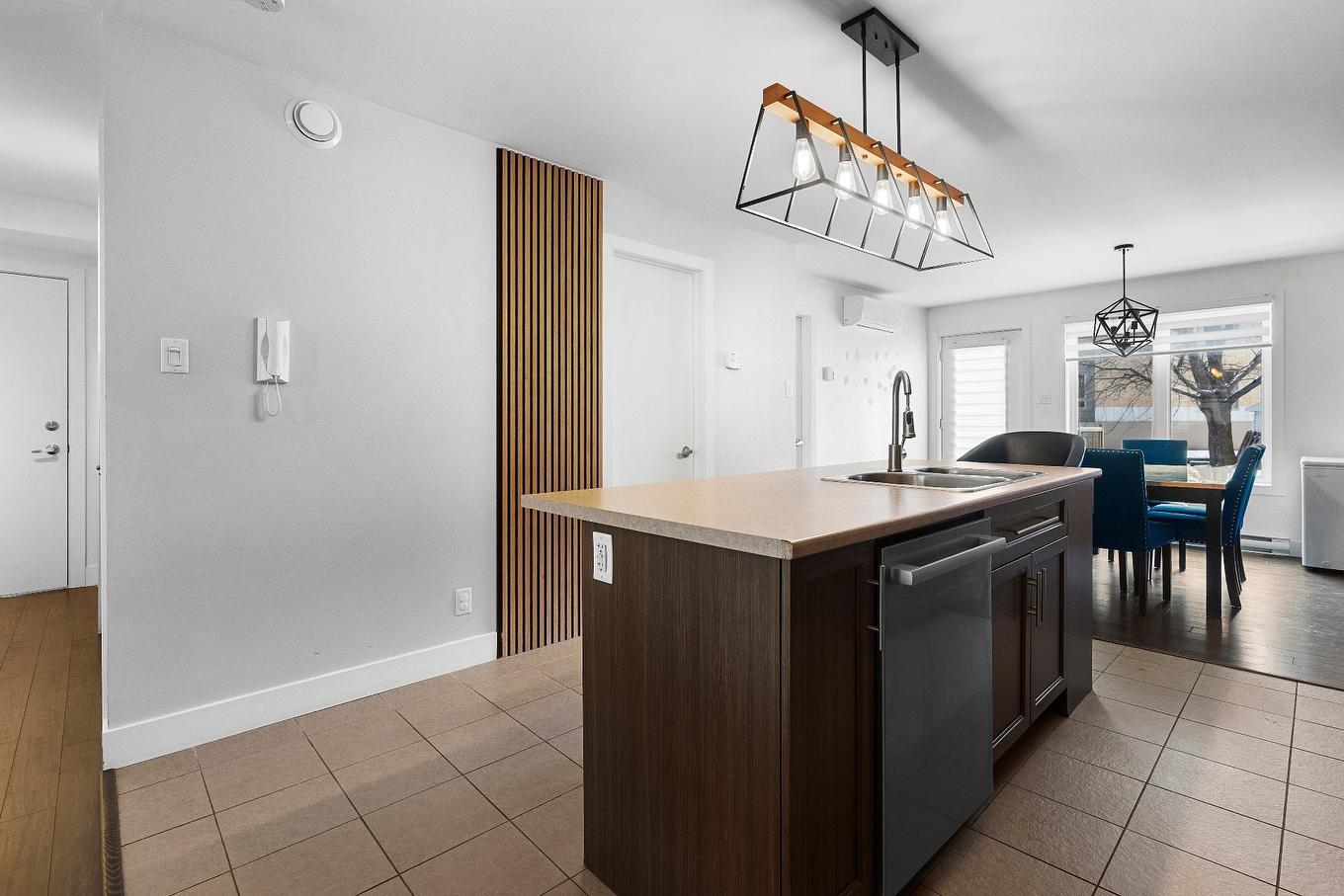 Cuisine - 4-28 Rue St-Joseph, Lévis (Desjardins), QC - Indoor Photo Showing Kitchen