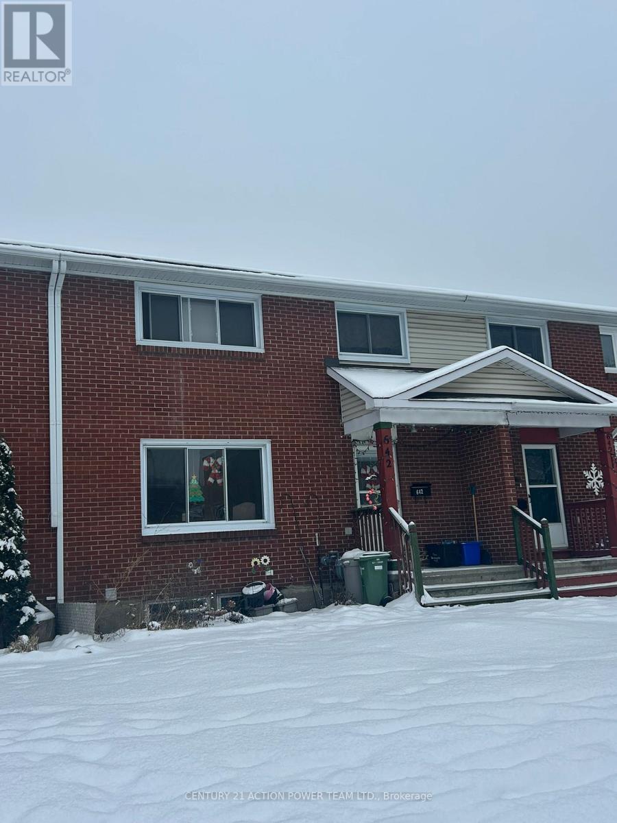 642 Borthwick Avenue, Ottawa, ON - Outdoor With Exterior