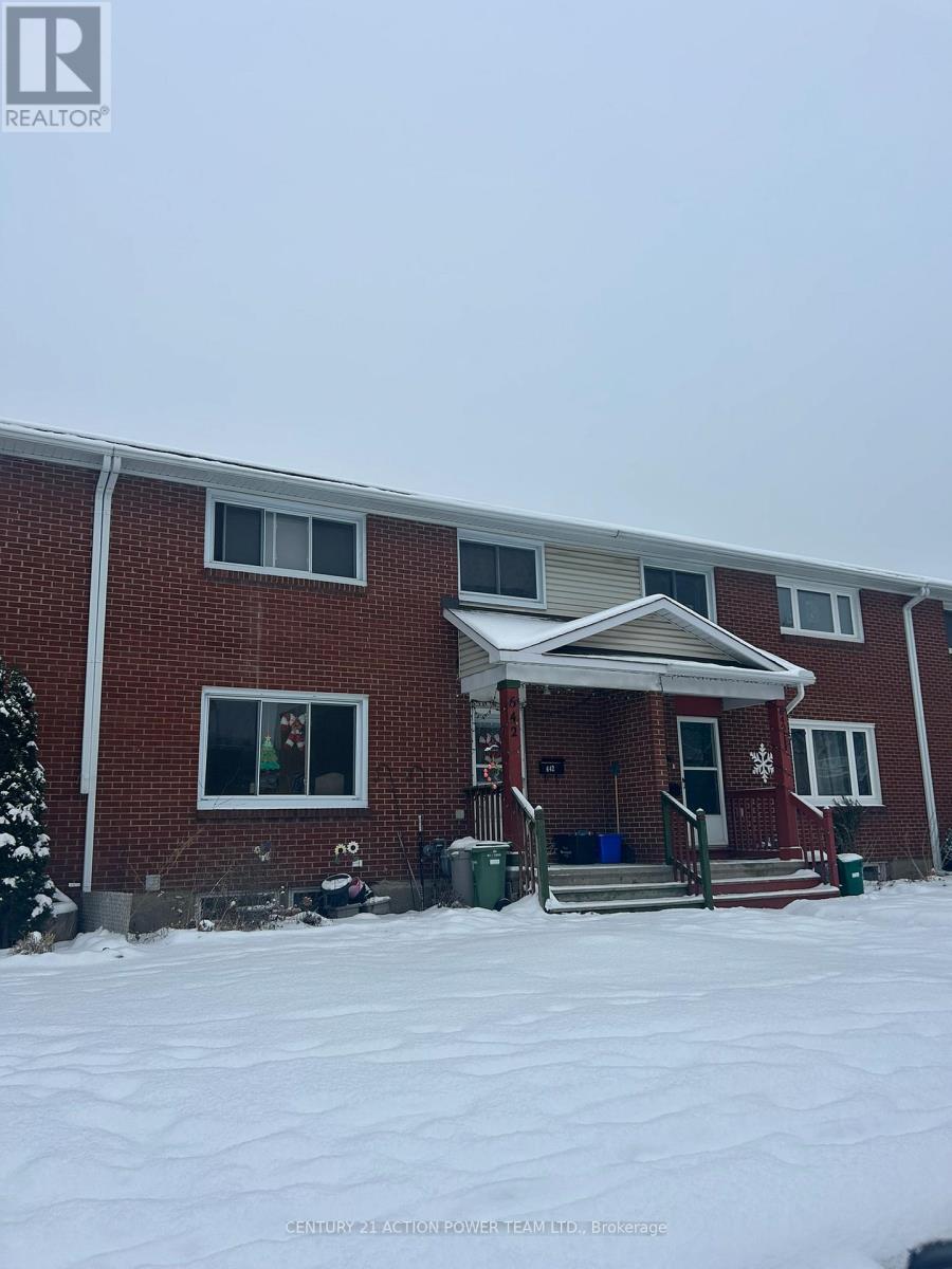 642 Borthwick Avenue, Ottawa, ON - Outdoor