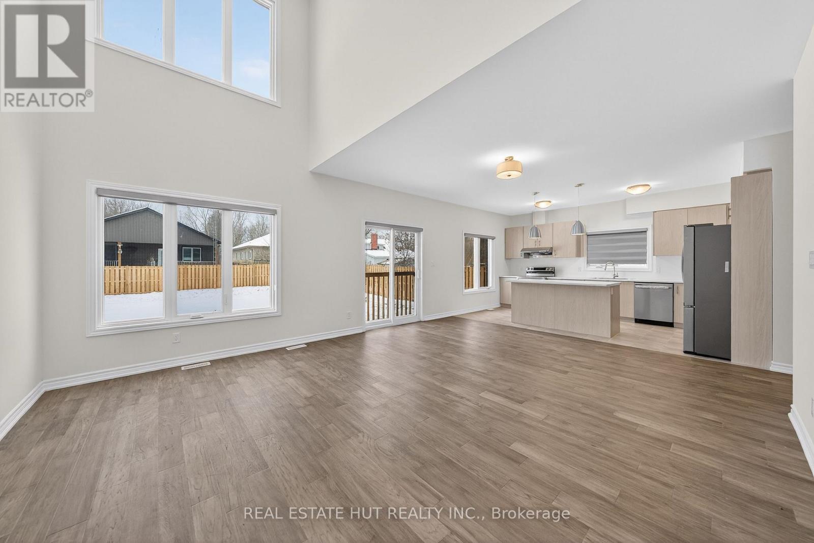 3241 Parker Avenue, Fort Erie, ON - Indoor