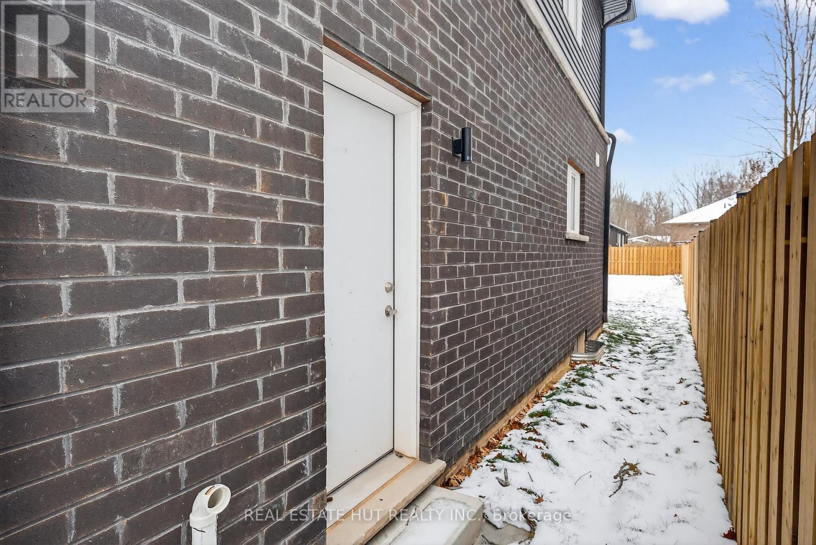 3241 Parker Avenue, Fort Erie, ON - Outdoor
