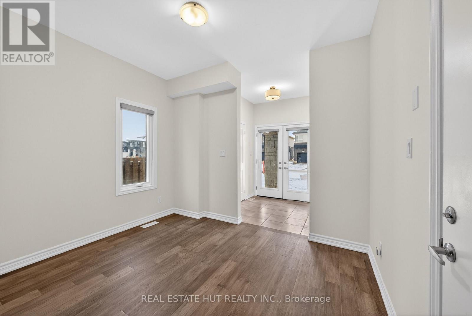 3241 Parker Avenue, Fort Erie, ON - Indoor Photo Showing Other Room
