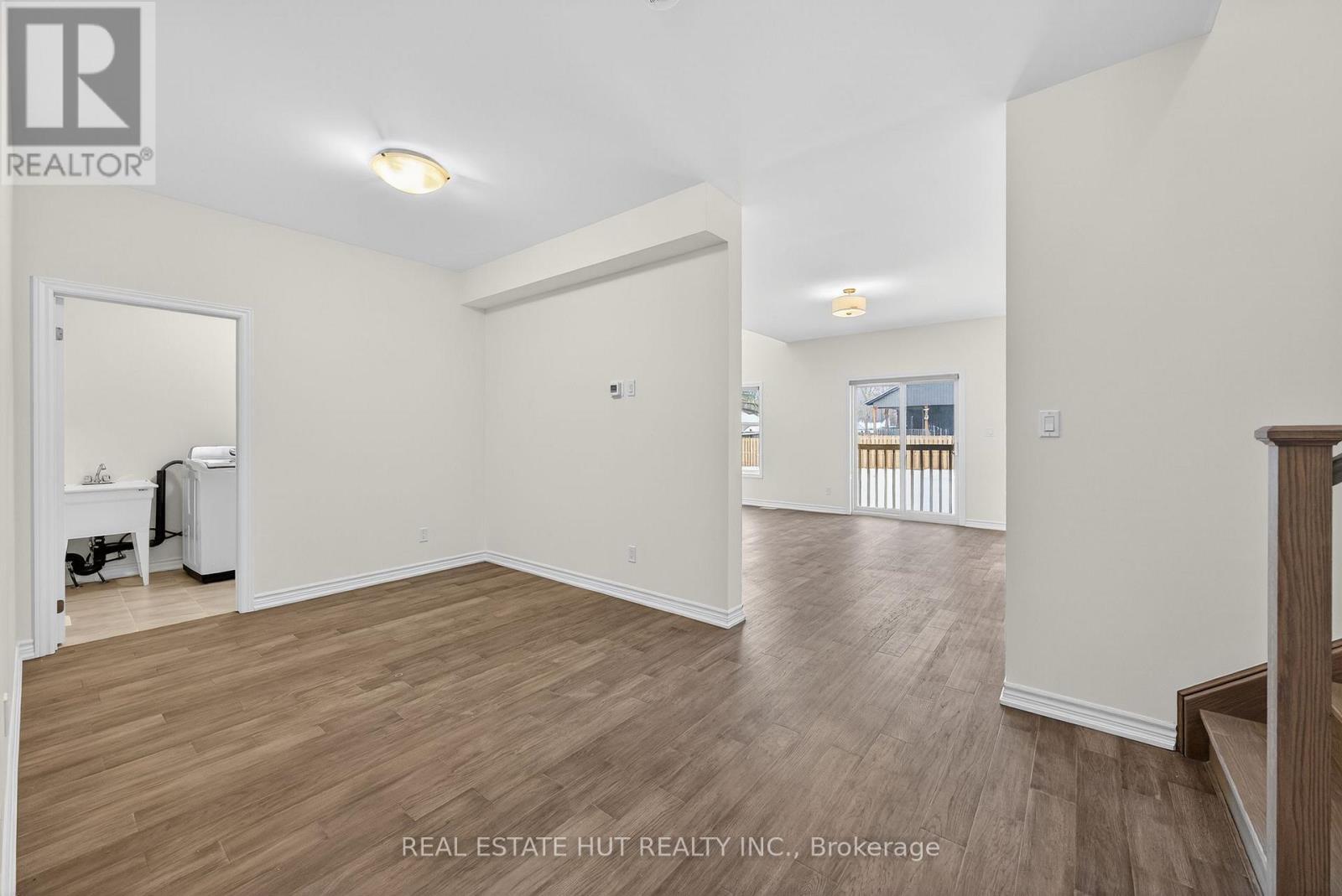 3241 Parker Avenue, Fort Erie, ON - Indoor Photo Showing Other Room