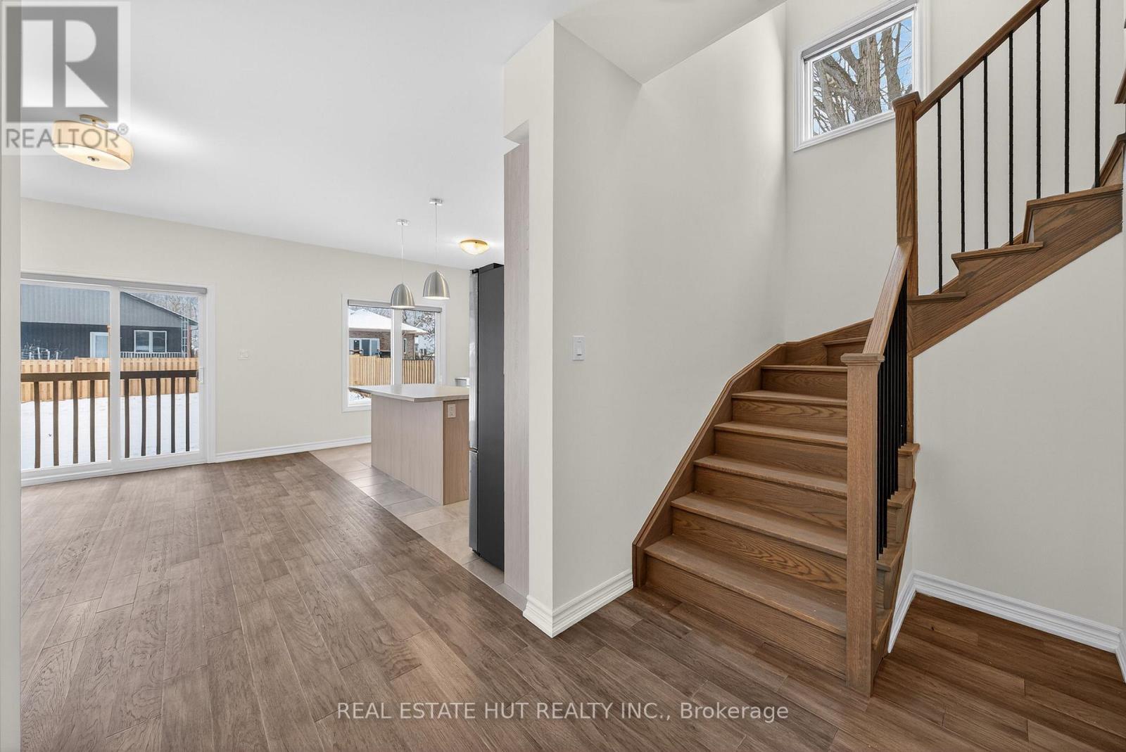 3241 Parker Avenue, Fort Erie, ON - Indoor Photo Showing Other Room