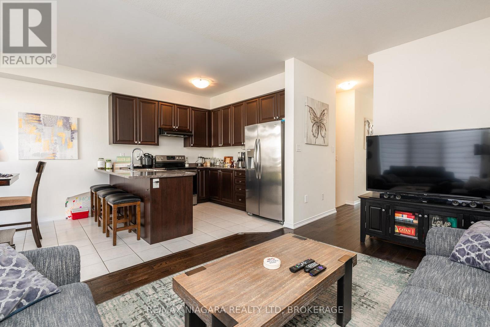 8719 Sourgum Avenue, Niagara Falls (Brown), ON - Indoor