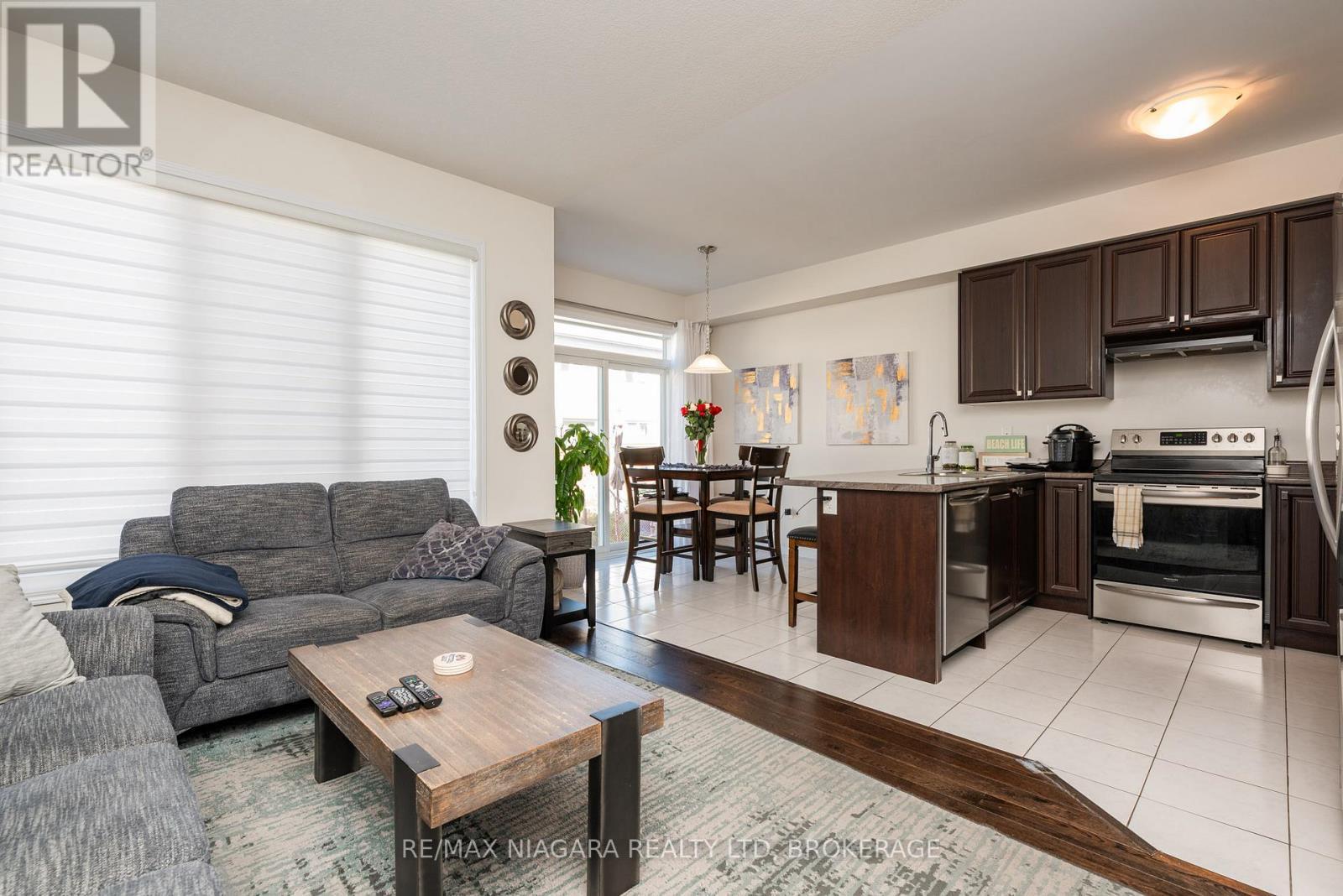 8719 Sourgum Avenue, Niagara Falls (Brown), ON - Indoor