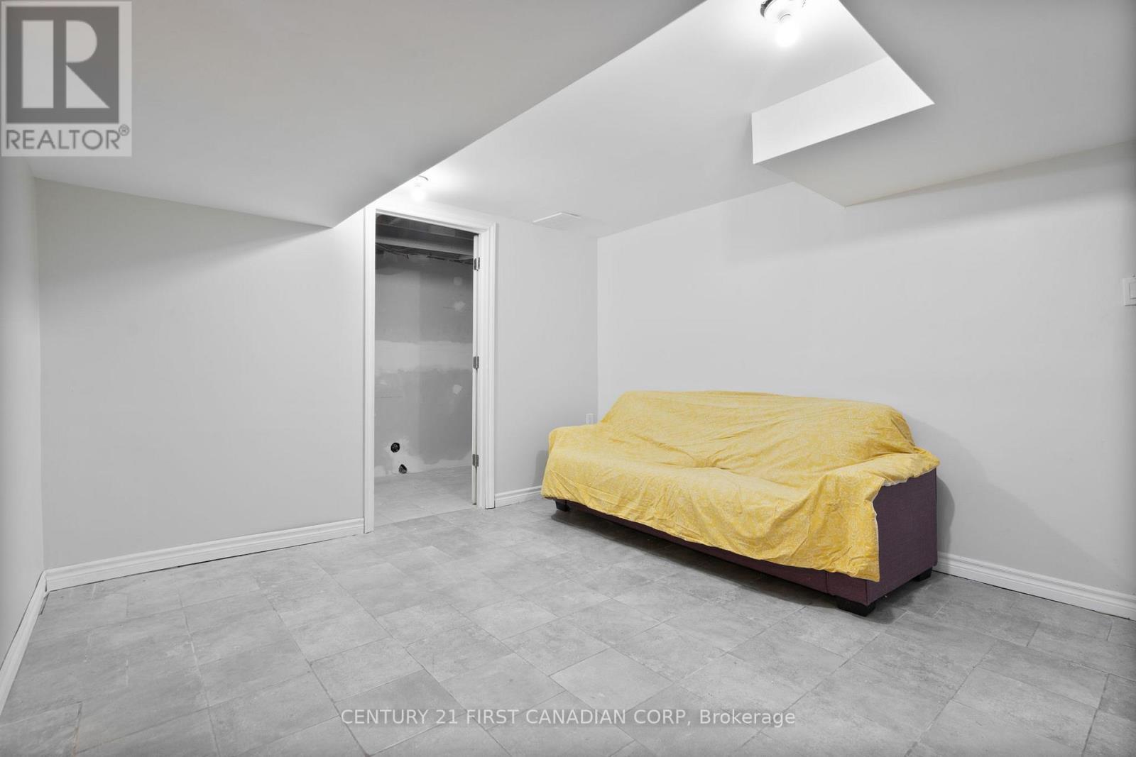 345 Banbury Crescent, London South (South T), ON - Indoor Photo Showing Other Room