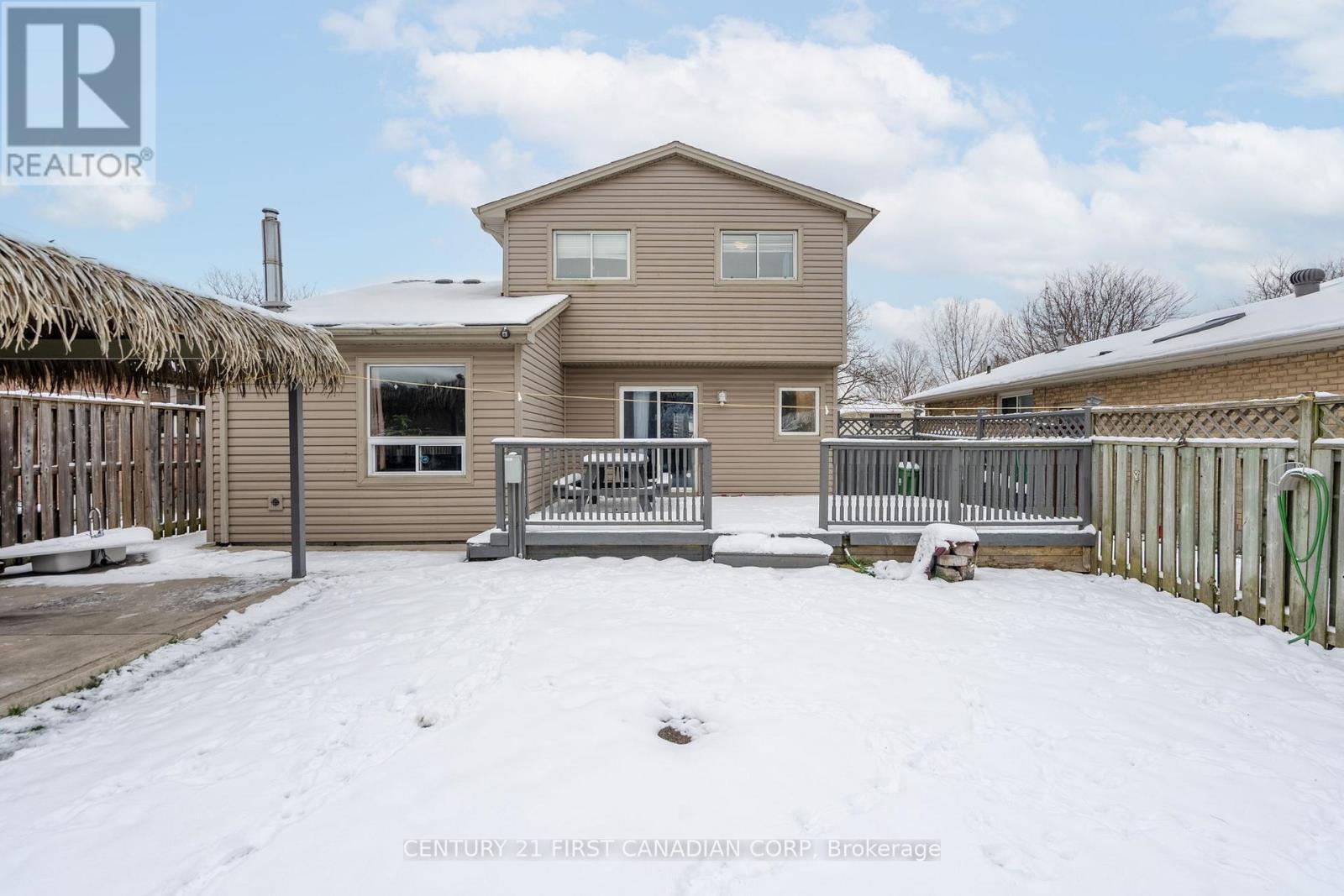 345 Banbury Crescent, London South (South T), ON - Outdoor With Deck Patio Veranda