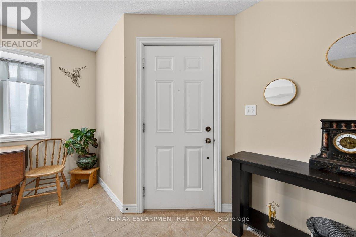 614B Woodlawn Road E, Guelph, ON - Indoor Photo Showing Other Room